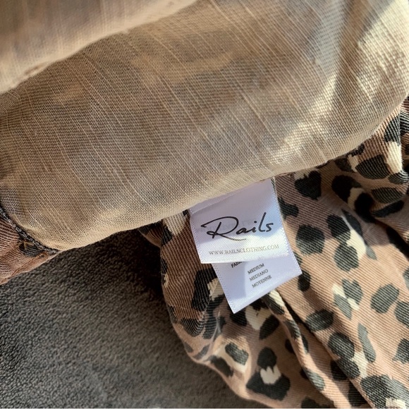 Rails Steffi Leopard Print Jacket - Picture 2 of 9